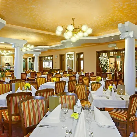 Hotell Ensana Centralni Lazne - Maria Mariánské Lázně